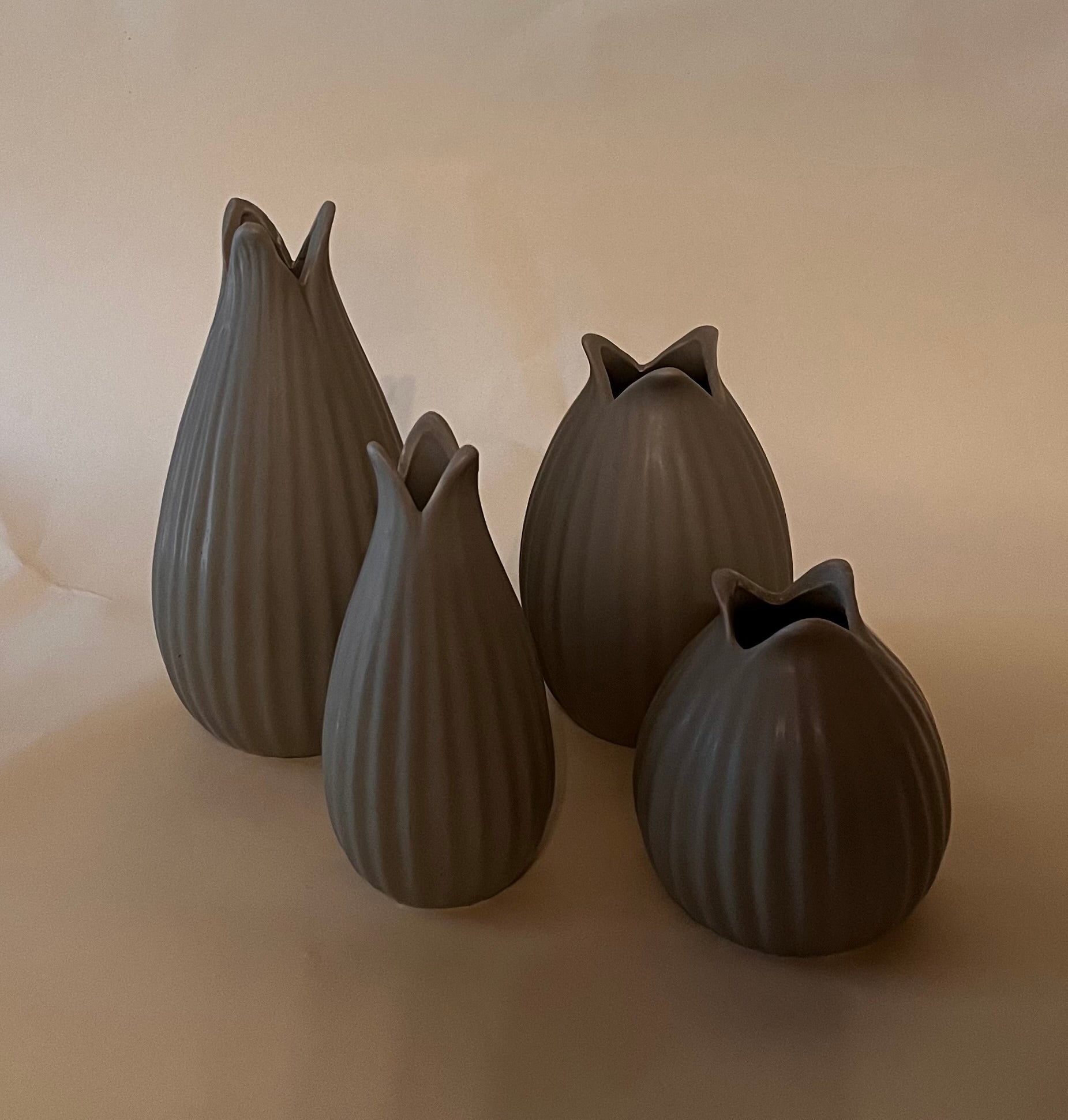 Tischvase Lotus groß bauchig mint 12 cm