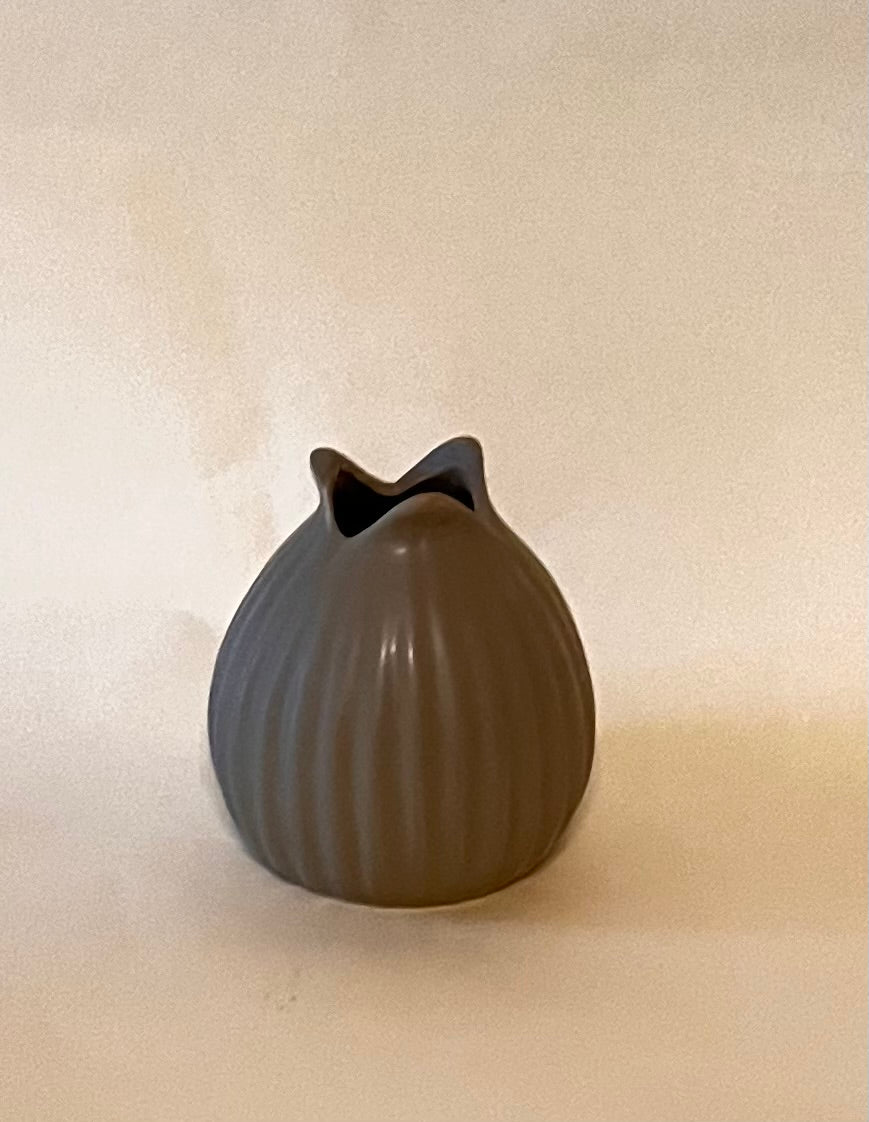 Tischvase Lotus klein bauchig Mint 9 cm